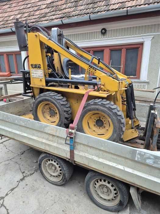 Lucrari cu miniexcavator si incarcator frontal