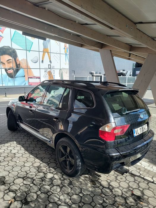 BMW X3 3.0 d 204 cp Trapa panoramică.
