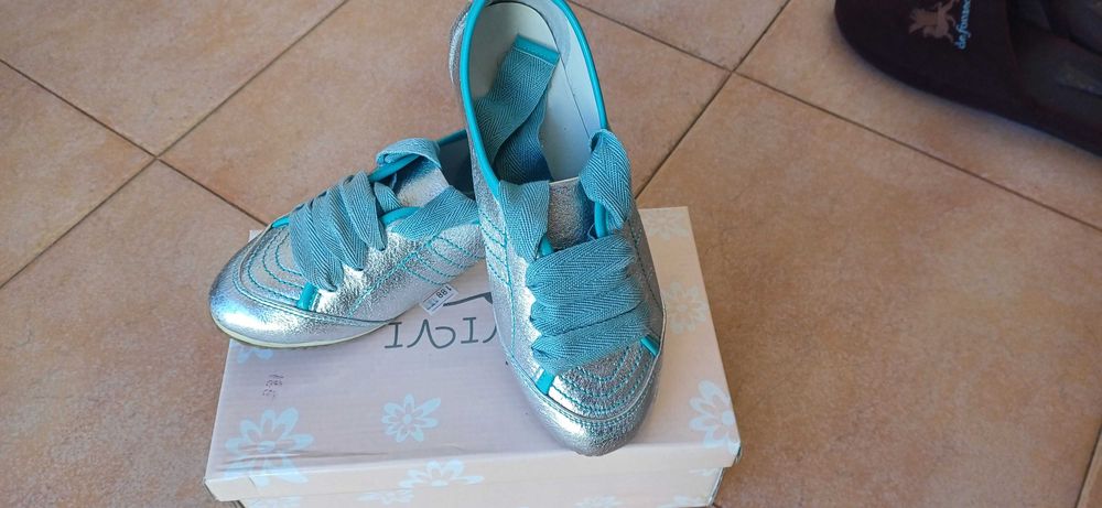 Модерни Маратонки със Сребърна Бляскава кожа ! НОВИ! №36