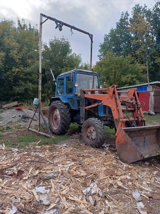 Продам  трактор мтз 82