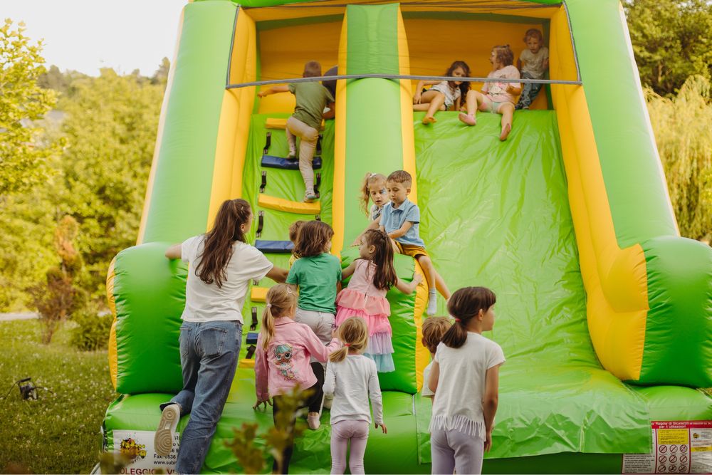 Castel gonflabil - Tobogane gonflabile - Kids corner - Pictură pe față