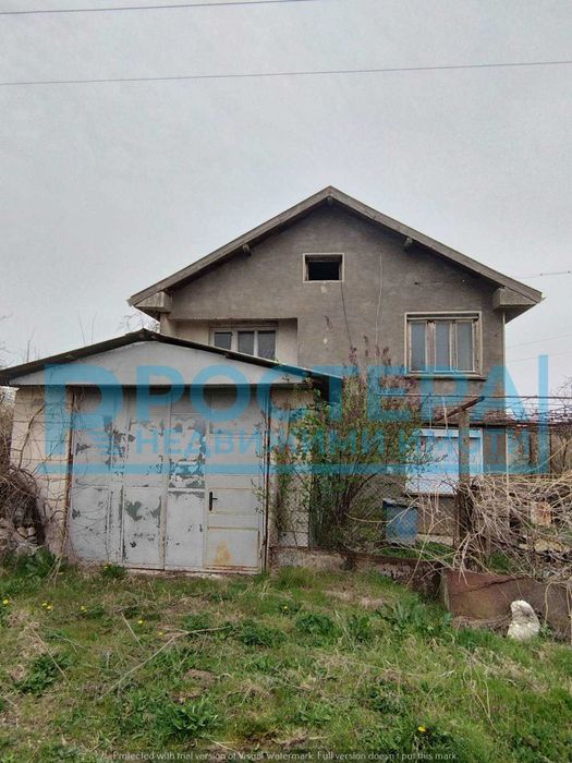 Продава се Къща в Търговище, Център - 100 кв.м за 587 €/кв.м - Снимка #2