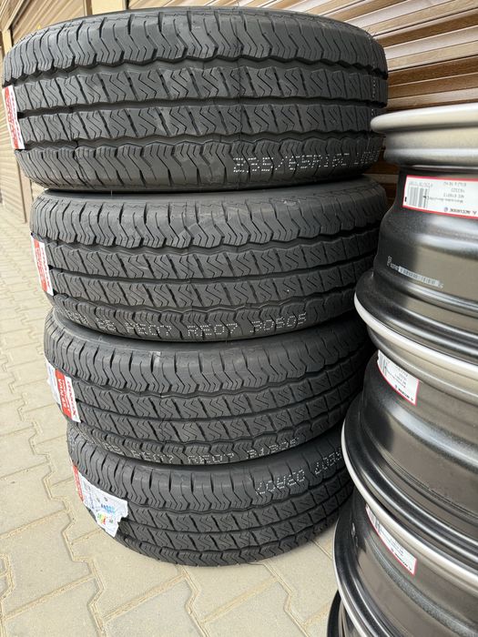 Нови всесезонни гуми за бус усилени 235/65/16