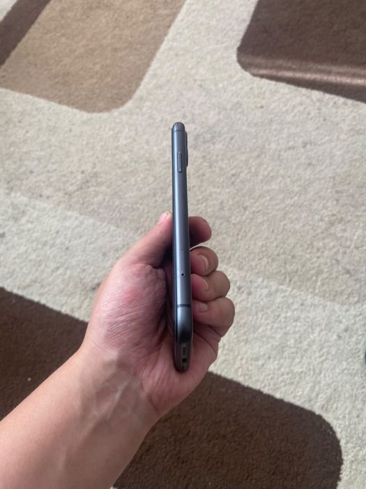 продам Iphone 11 на 128 гб