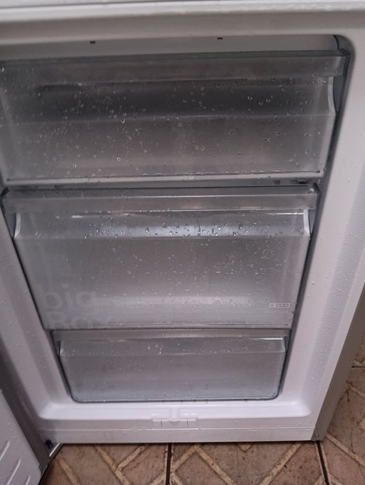 Иноксов комбиниран хладилник с фризер Сименс Siemens 2години Гаранция!