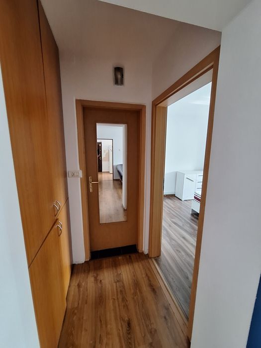 Inchiriez apartament 2 camere ,ultra central Piata Mihai Viteazu