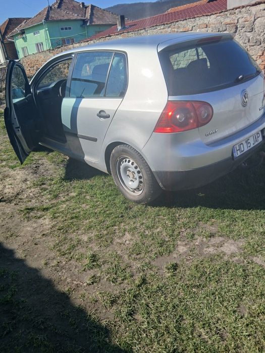 Văd golf 5  an 2004