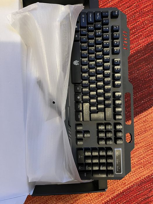 Kit Tastatura / mouse pro-gaming A+M1