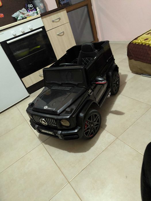 Детска електрическа кола - Mercedes AMG G63