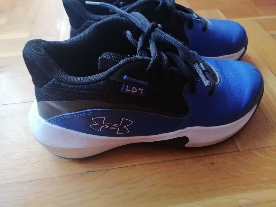 детски маратонки under armor 33,5 и 35 номер