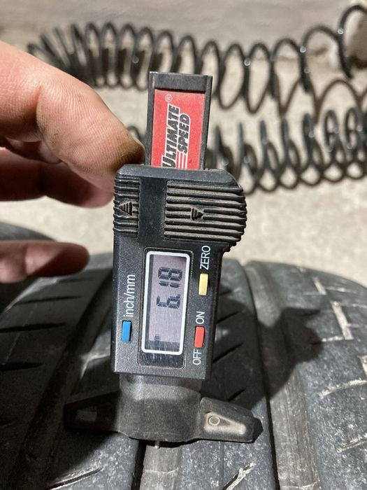 Гуми за джип 235-50-19