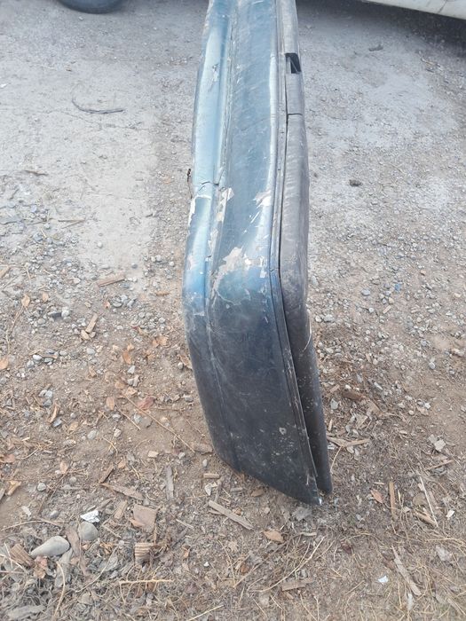 На опель вектра бампер продаётся