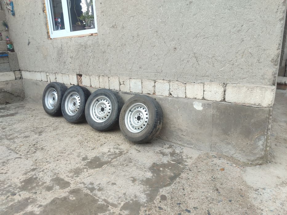 Yevro desa sotiladi 13 jiguliniki