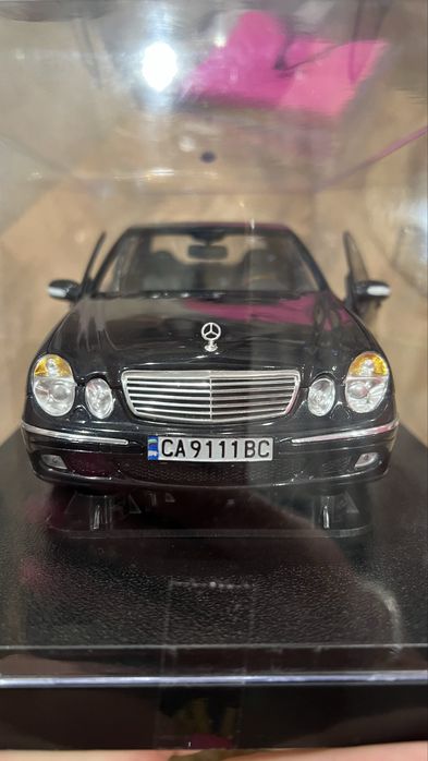 Макет на кола Мерцедес Е320 ,2005 г
