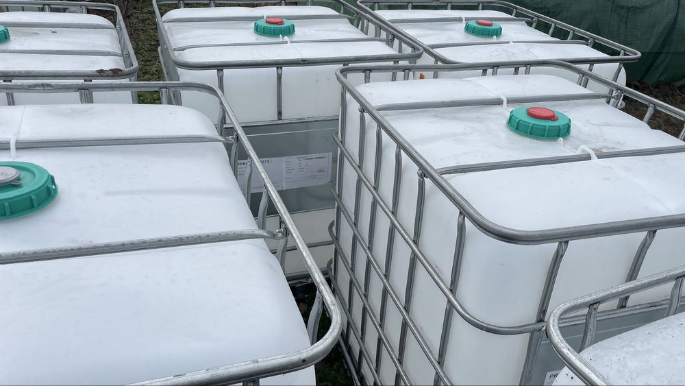 НОВИ Бидони IBC контейнер за вода 1000литра