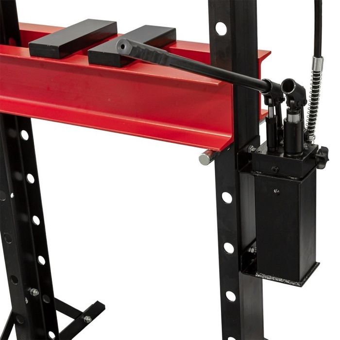 Хидравлична преса 30 тона RockForce