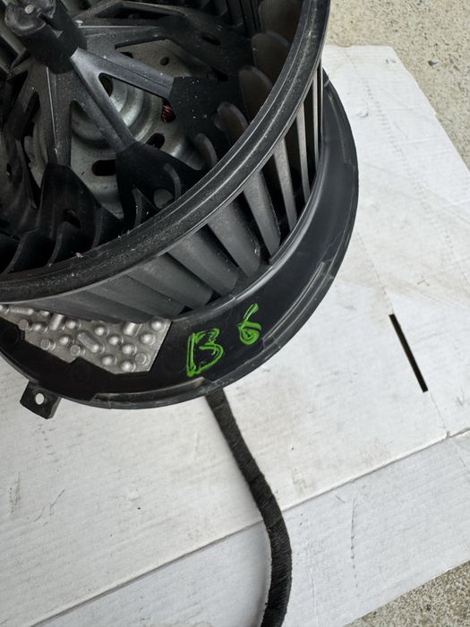 Ventilator aeroterma bord plansa bord interior habitaclu passat b6 b7