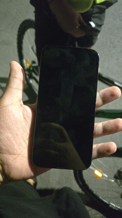 Vând IPhone 13 Pro Max