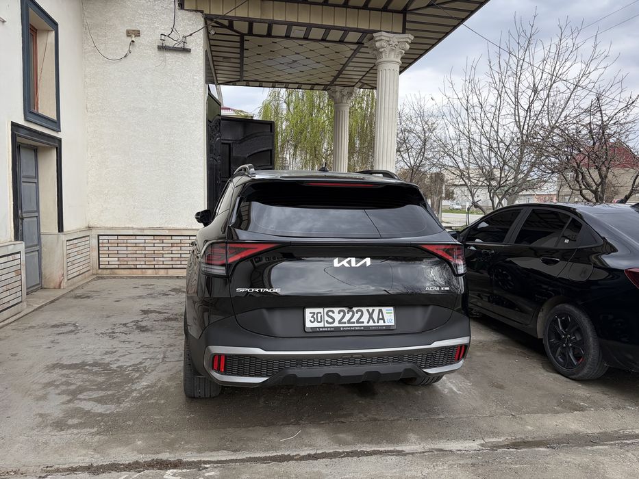 Продаётся kia почти новая