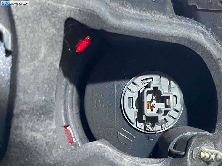 Stop Lampa Tripla Dreapta Caroserie Mazda 6 Hatchback Scurt 2002 - 2008 [LR0334]