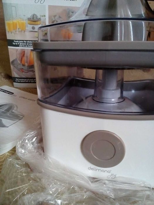 Соковыжималка для цитрусовых Delimano