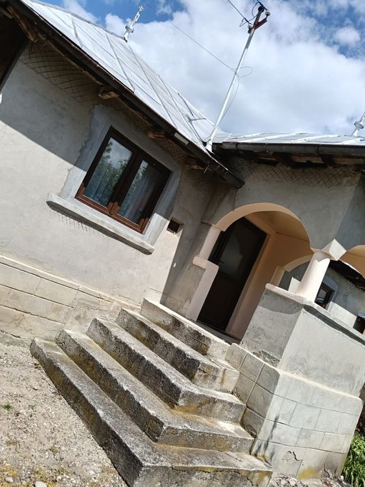 Casa de Vanzare.