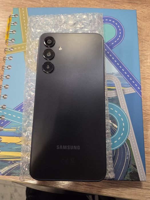 Продавам  SAMSUNG  A16-заключен