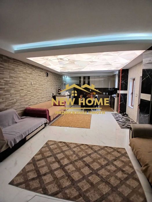 Двуетажна къща само на 7 км. от морето и гр. Балчик