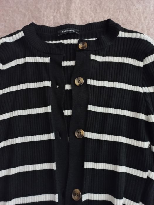 Продам женский комплект.