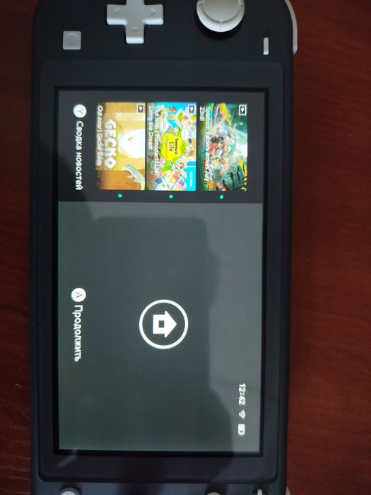 Продам Нинтендо свитч лайт