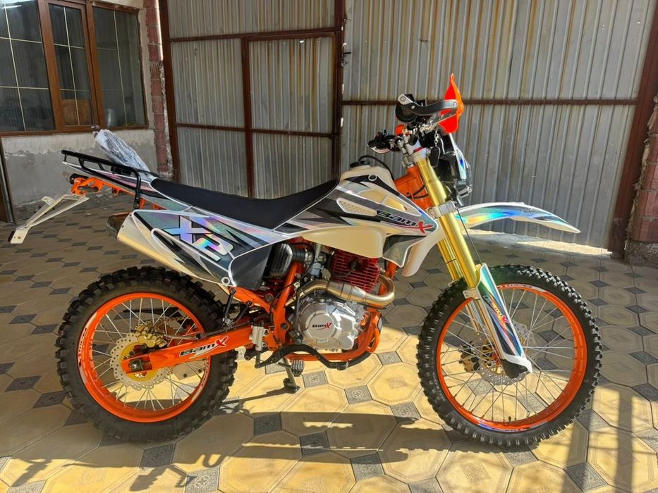 Эндура 300 куб.Цепной матор .Документпен.Актобеде бар