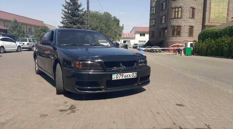 Бампер на Nissan Maxima / Cefiro A32