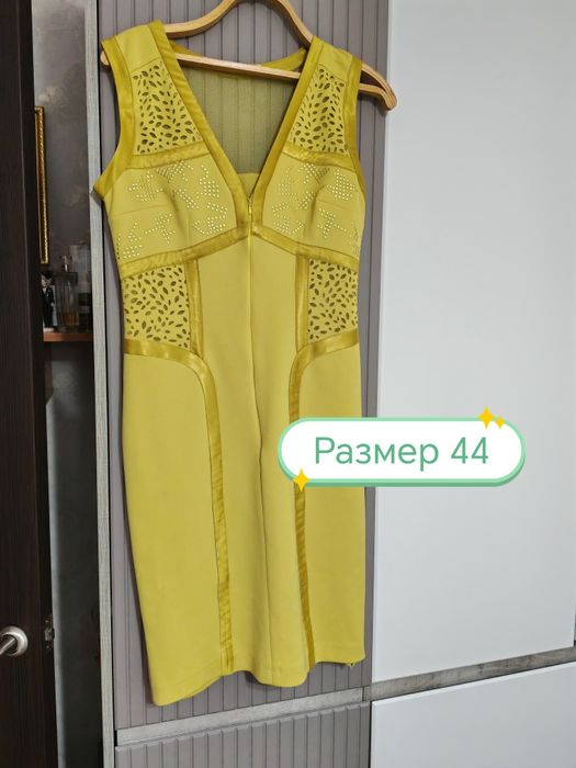 Продам разные платья