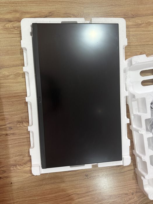 Asus Tuf gaming 180HZ VG3A series