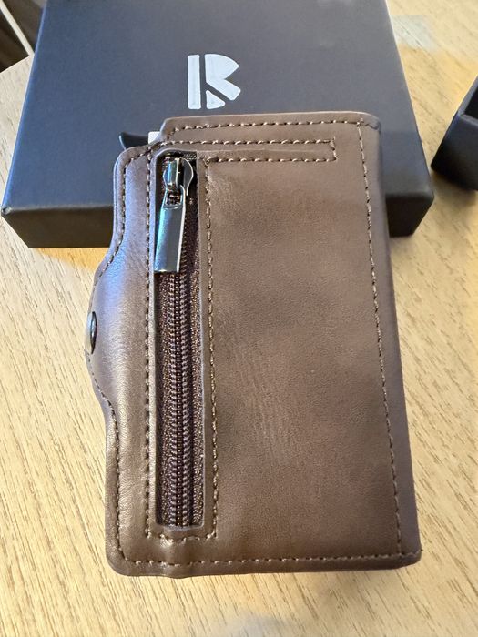 Portofel Slim BEWMER (Protecție RFID & Carbon)