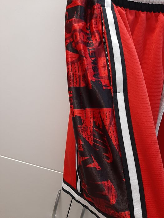 Къси панталонки Nike DRI-FIT различни модели.