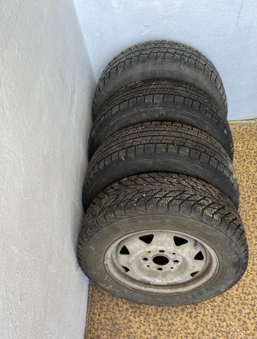 Продам  4 колеса от автомобиля AUDi
