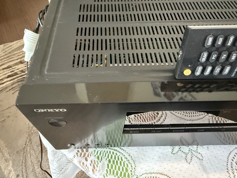 Onkyo HT-R395 Bluetooth