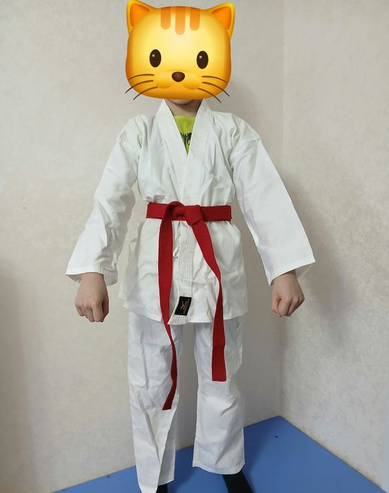 Продам кимано карате.