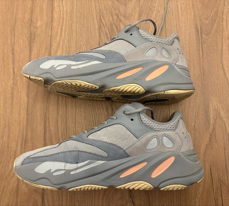 Adidas Yeezy boost 700 46