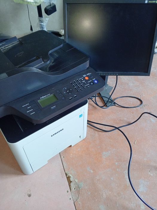 Samsung Printer Va Monitor Sotiladi