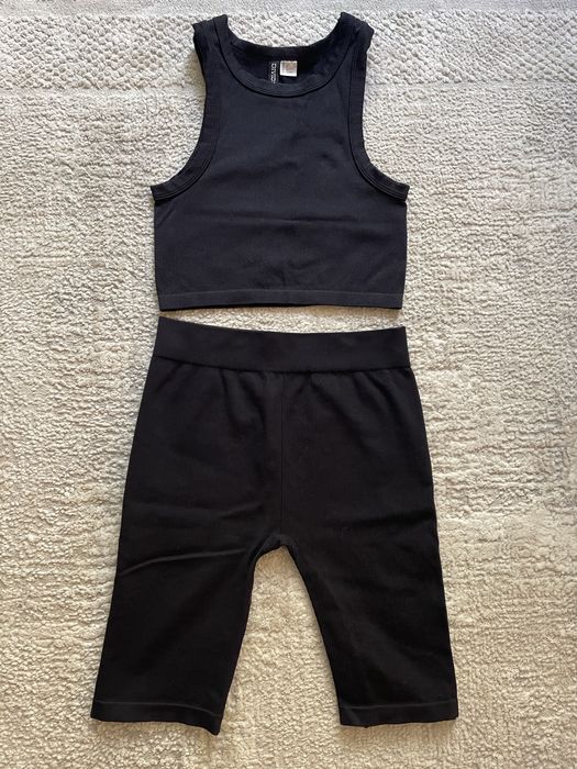 Дамски рипсен спортен сет H&M
