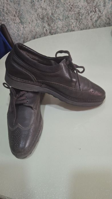 Продаю итальянские туфли на меху.