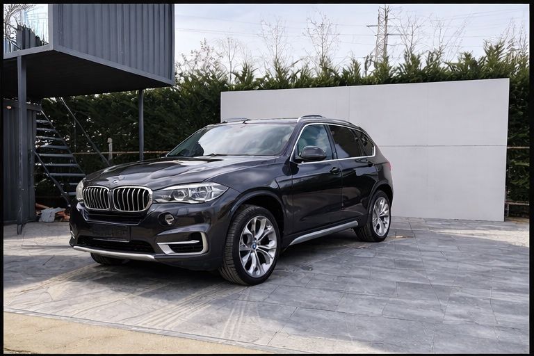 Bmw x5  luxury 4.0e  xdrive plug in hybrid