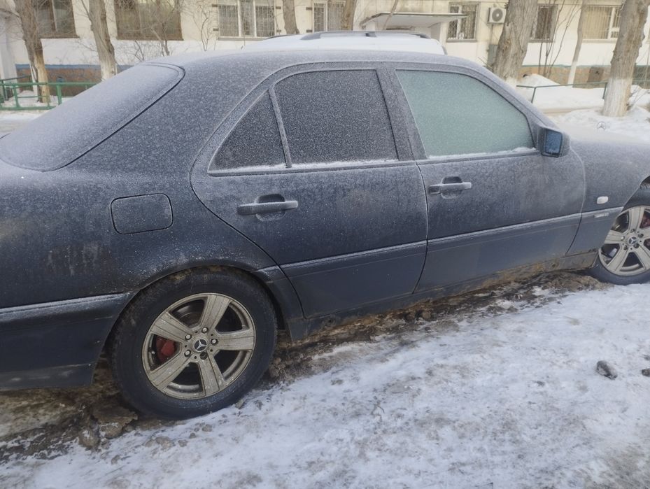 Продам Мерс с230