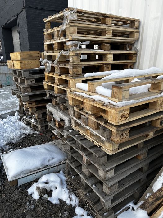 Продам поддоны евро