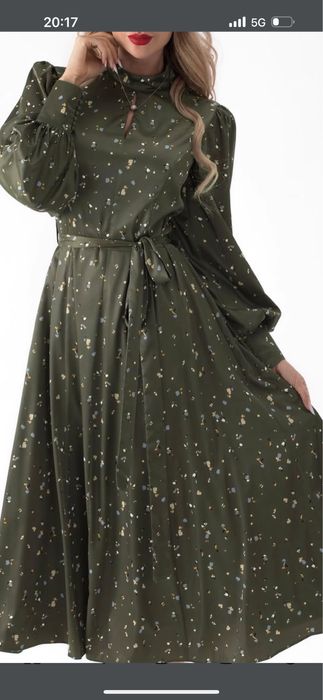 Платье женское продам