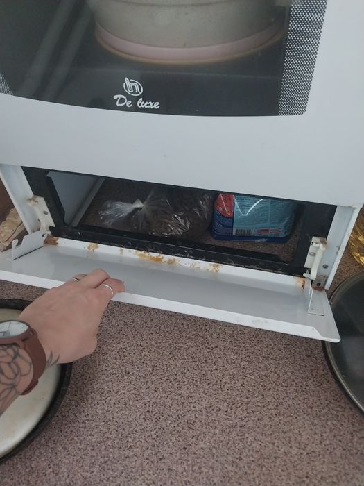 Пролам электрическую плиту