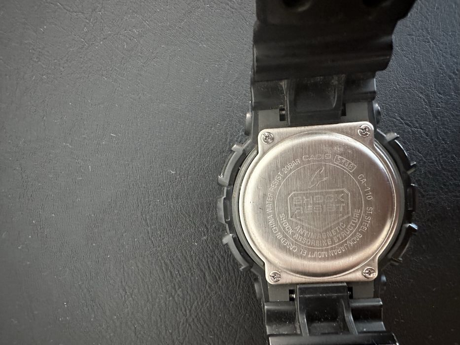 Casio G-SHOCK wr20bar