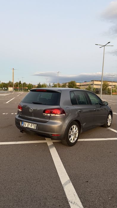 VOLKSWAGEN Golf 2011 — imagine 4